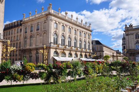 photo de l'hôtel GRAND HOTEL DE LA REINE à NANCY lieu de formation fmc-ActioN